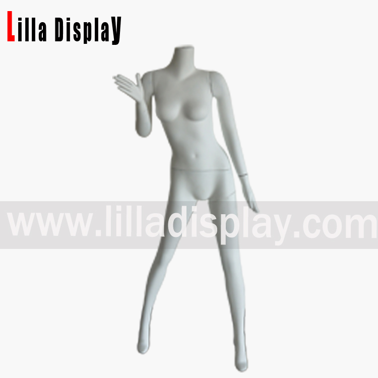 female realistic mannequin