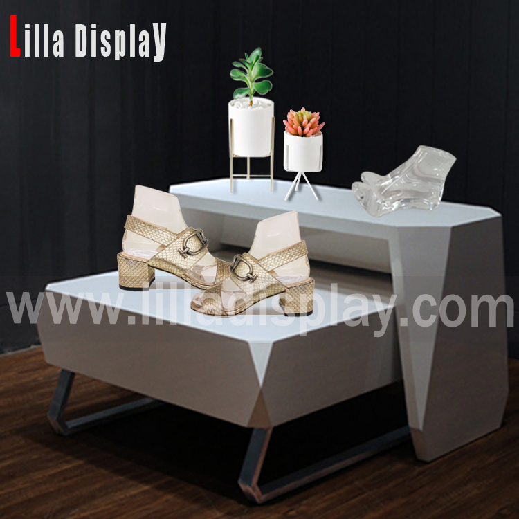 acrylic foot form display