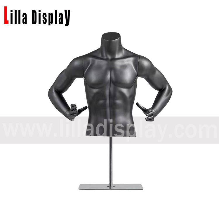 lilladisplay grå farge mannlige sports mannequin torso med hendene på midjen JR-8